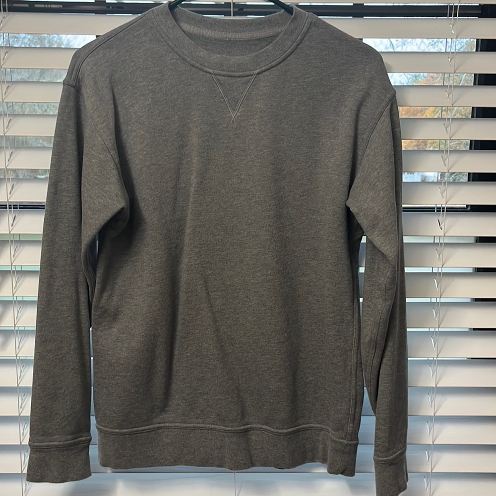 SOLD Ⓜ️ Lululemon Sweat Shirt